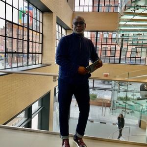 Meet your Posher, Max